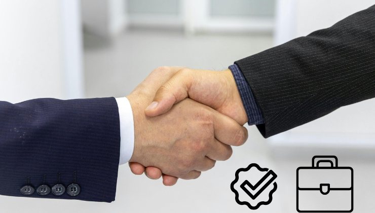 Dua mani che si stringono