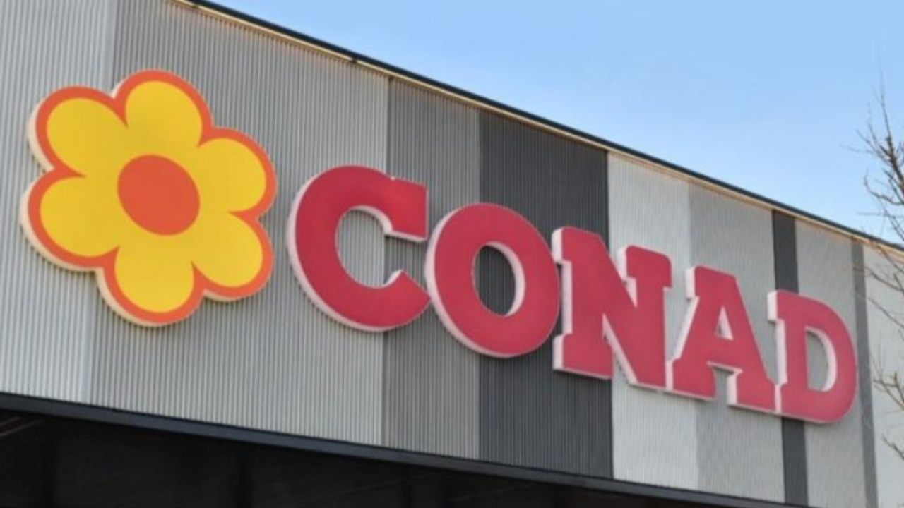 Conad è in una valle di lacrime: a Milano arriva la mega catena europea | Mangiata la concorrenza