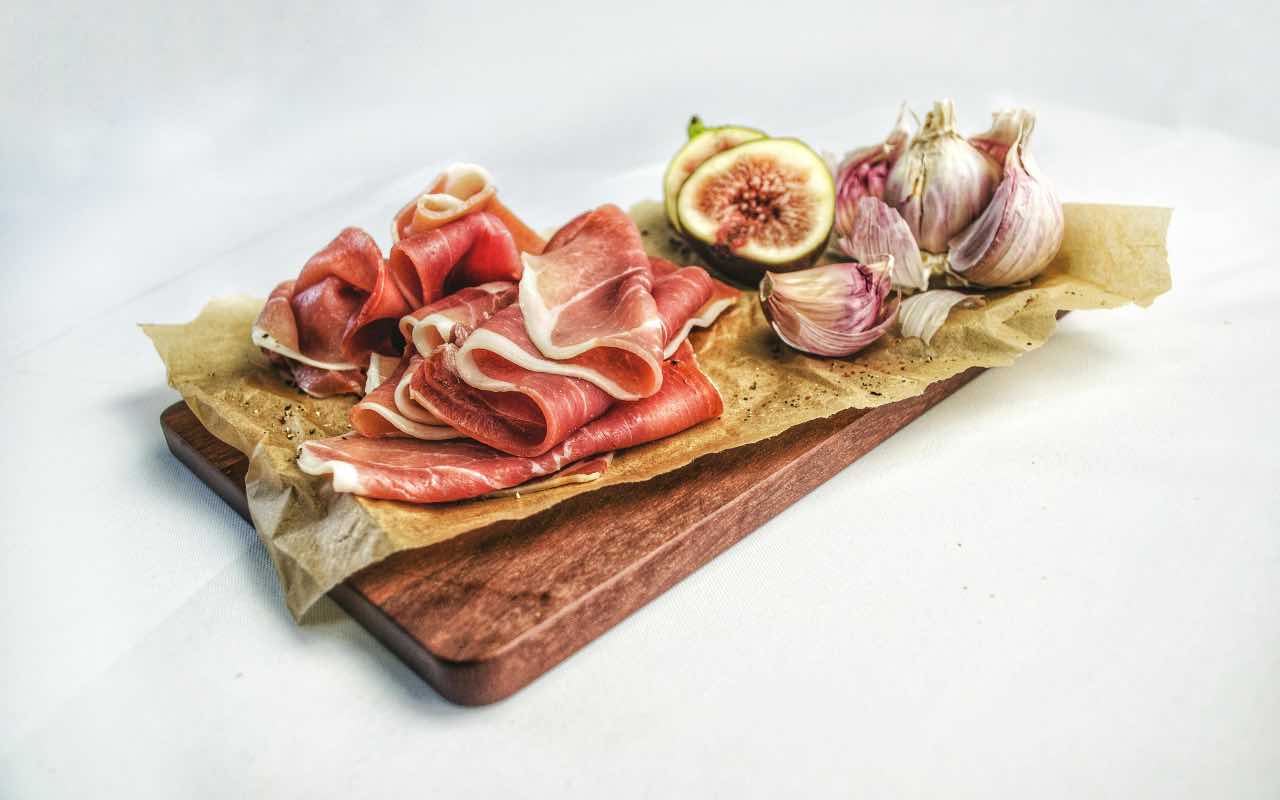 tagliere con salumi