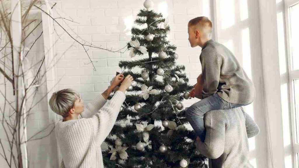 bonus di natale - freepik - alganews.it