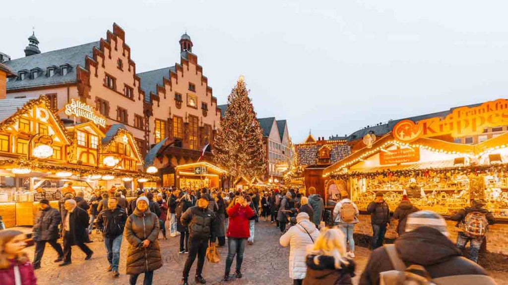 Mercatini-di-Natale-Foto-di-Masood-Aslami-da-Pexels-Alganews.it